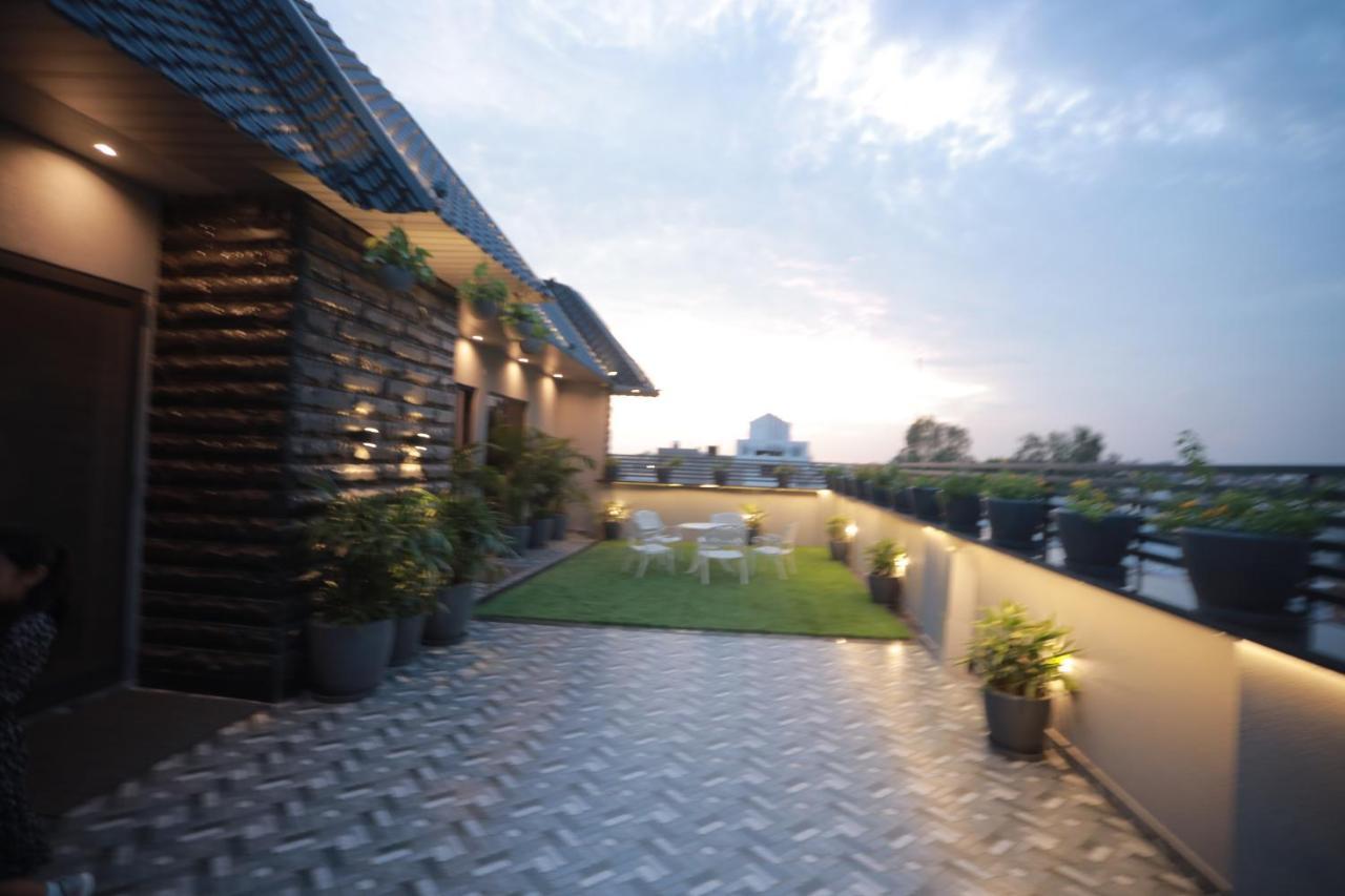 Ovel Hotel Λουντιάνα Δωμάτιο φωτογραφία
